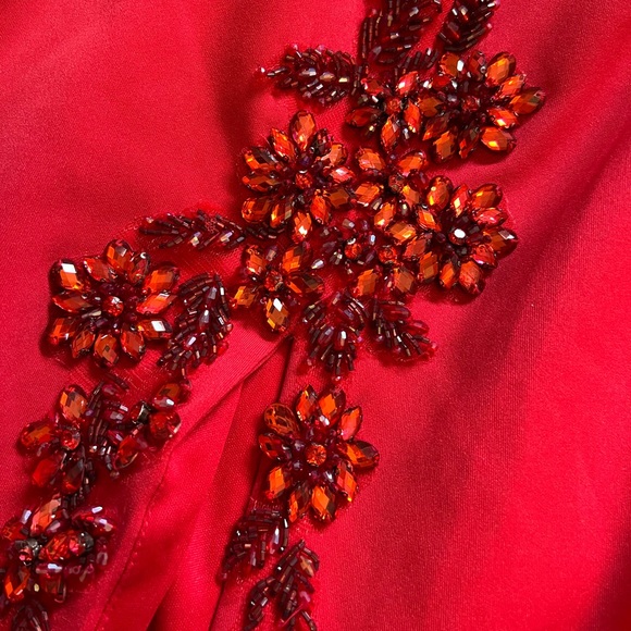 Red floor length ball gown with slit by Claire New York size 6 - Picture 9 of 9